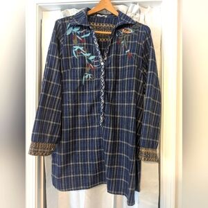 Adore Embroidered Navy‎ Shirt/Dress Cotton Long Sleeves Women's Medium
